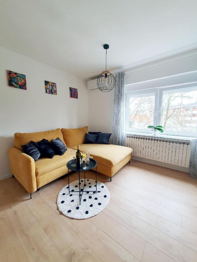 Studioapartman M Valpovo Extérieur photo